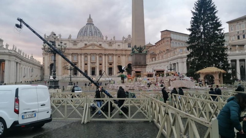 换一种视角看世界&mdash;&mdash;香港安迪摇臂