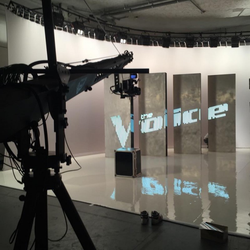 换一种视角看世界&mdash;&mdash;香港安迪摇臂