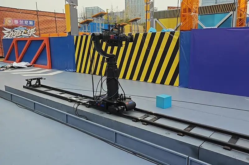 陀螺仪轨道机器人ST-2100用于体能竞技综艺节目拍摄