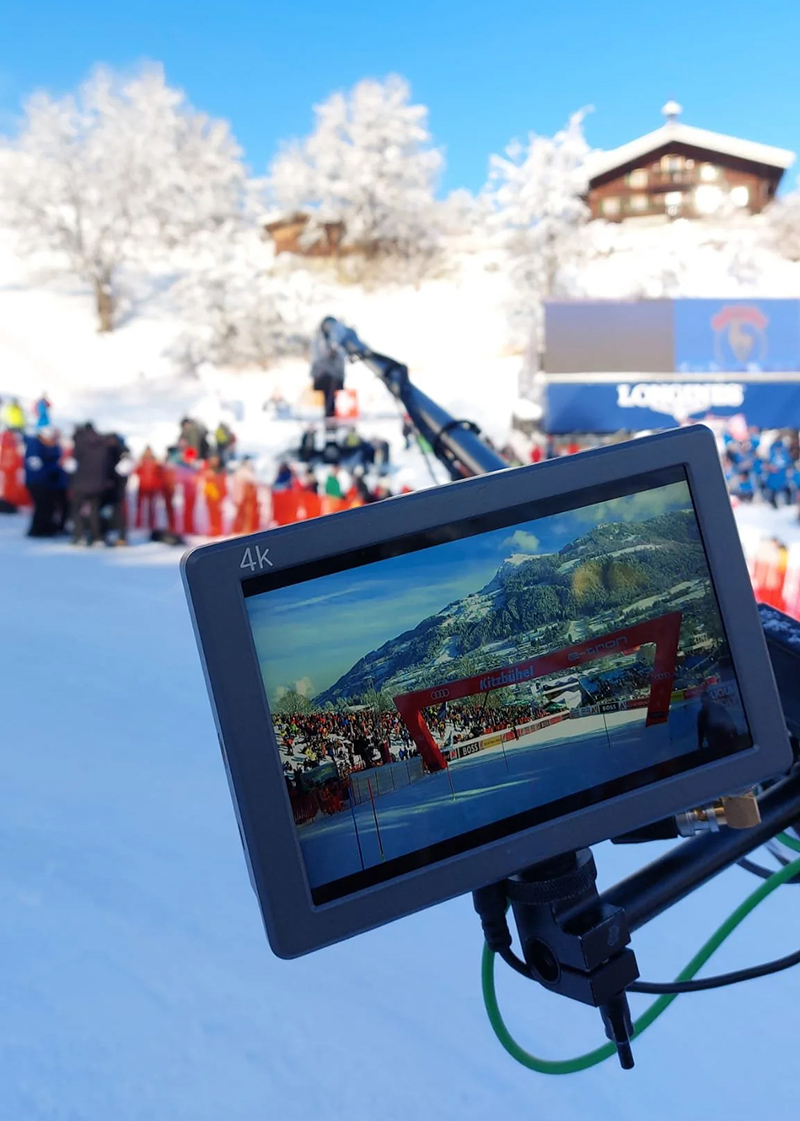 Polecam 鱼竿摇臂精准捕捉滑雪赛事高光镜头